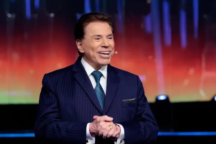 SBT confirma que Silvio Santos está internado com Influenza A