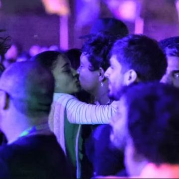 Novo casal: Sophie Charlotte e Xamã são flagrados aos beijos no Rio