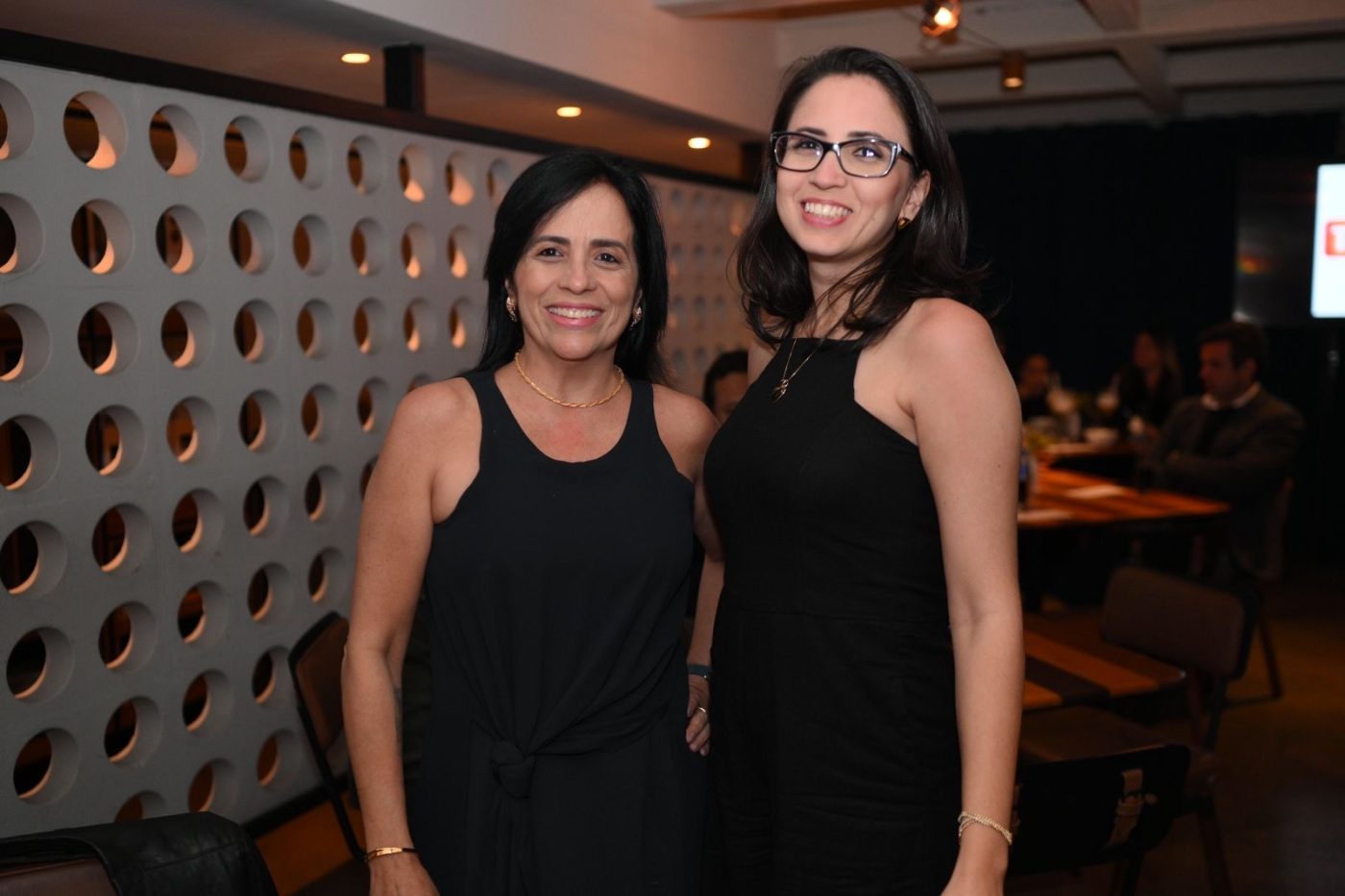 Sueli Santana e Laís Amorim