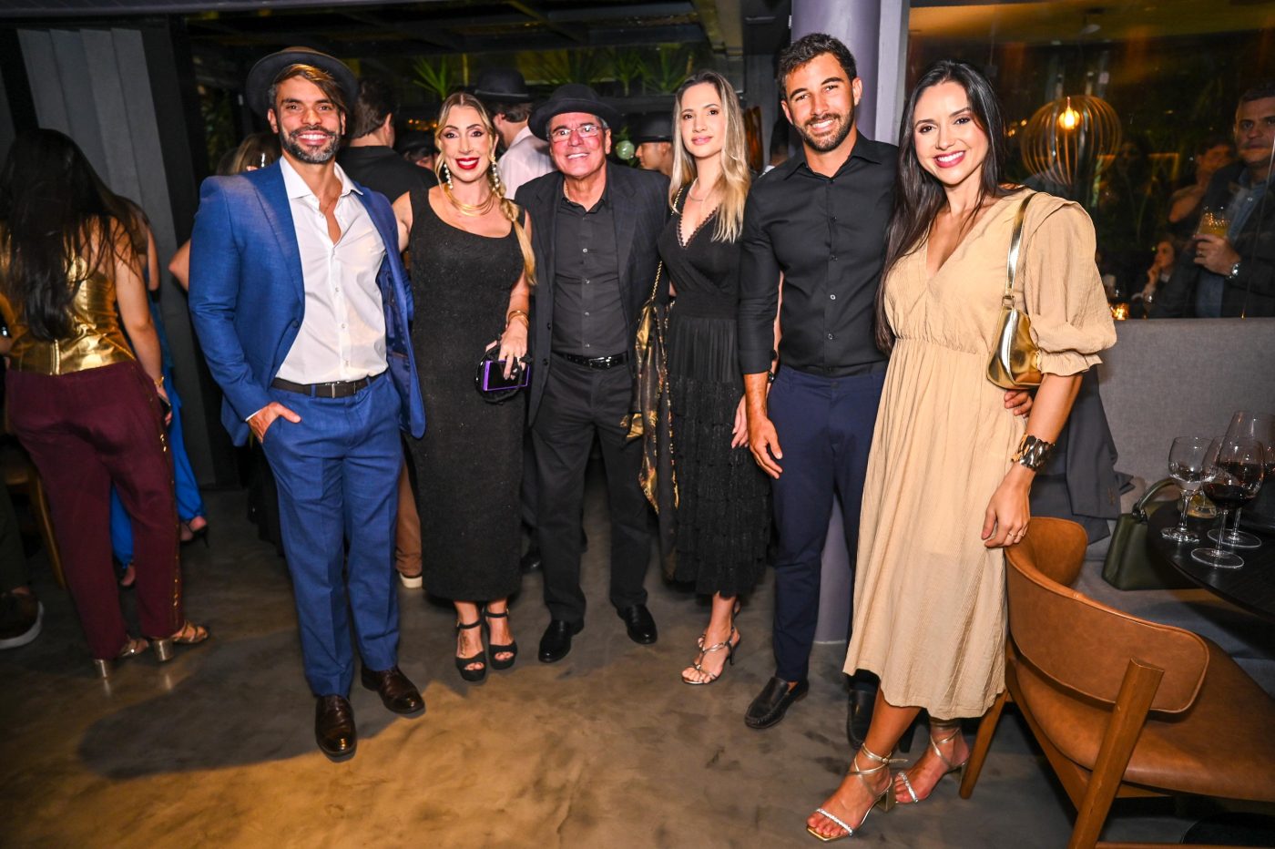 André Porciúncula, Paula Zamaroni, Carlos, Maione Falcão, Hugo Leonardo Assis e Aline Almeida