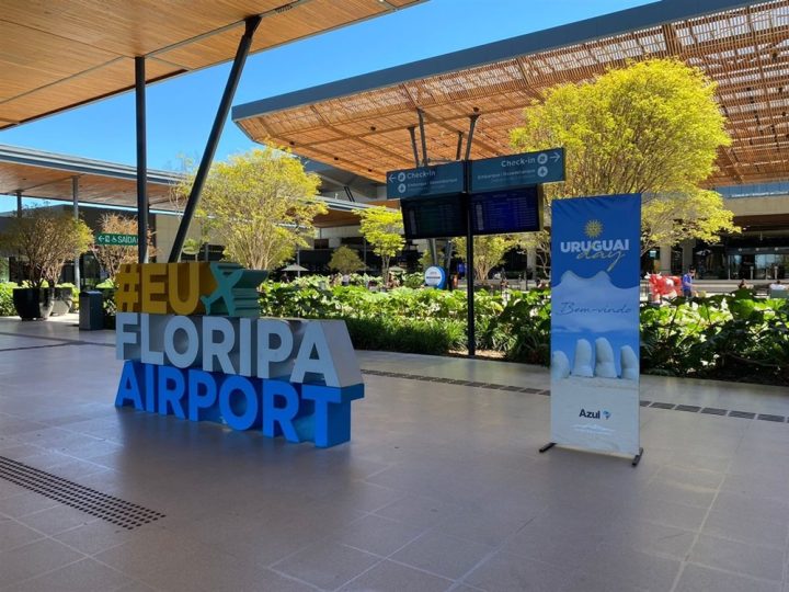 Aeroporto de Florianópolis reabre e opera normalmente nesta terça-feira (13)
