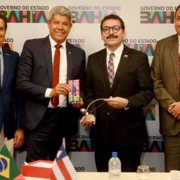 Em encontro com embaixador do Chile, Governo do Estado reforça parceria em diversas áreas