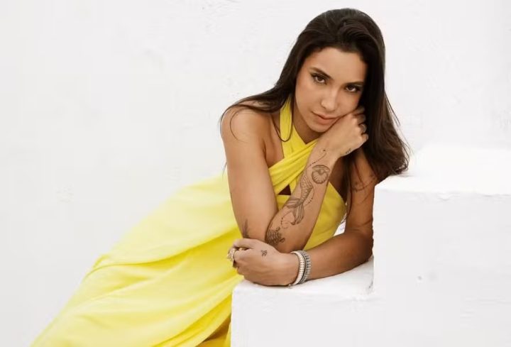 Vanessa Lopes recebe elogios dos seguidores após cliques com vestido elegante