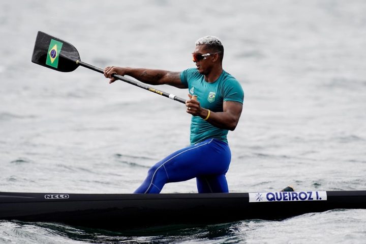 Isaquias Queiroz é prata no C1 1000m e vira 2º maior medalhista olímpico do Brasil