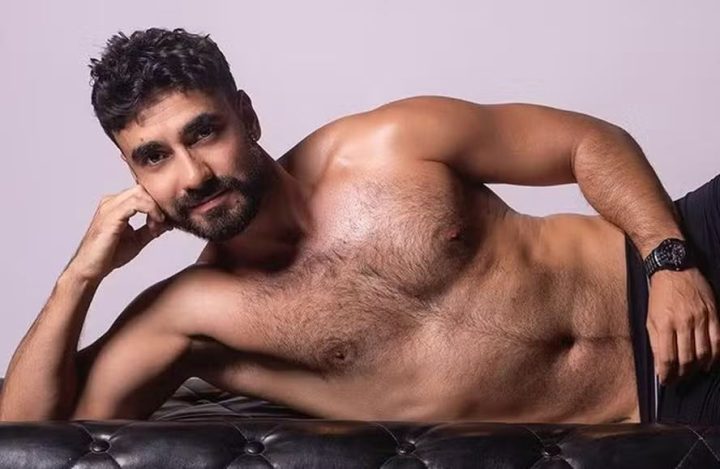 Gabriel Godoy posa só de cueca para nova fase de Chicão em ‘Família é Tudo’; fotos