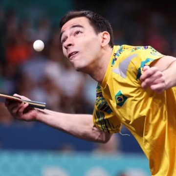 Hugo Calderano conquista prata inédita do Mundial de tênis de mesa