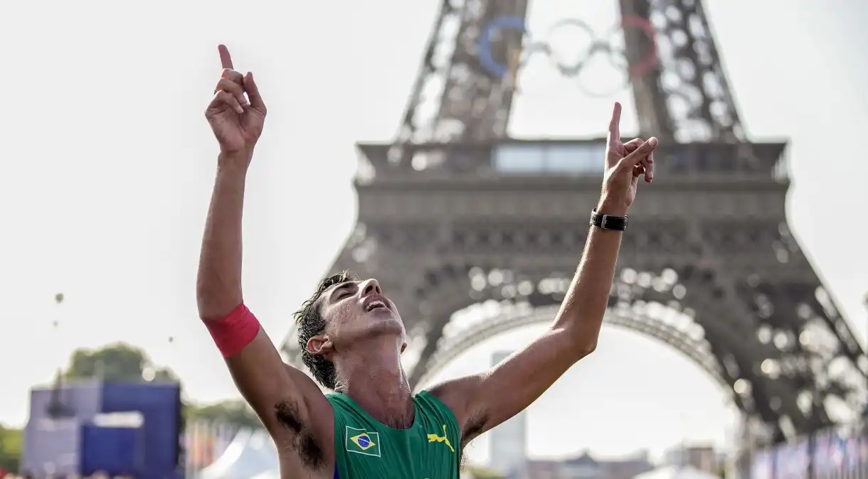 Prata pelo Brasil, Caio Bonfim desabafa: ‘Era xingado enquanto treinava’