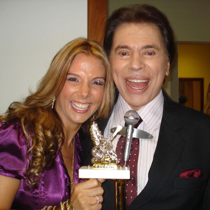 ‘Mudou a vida da minha família’, diz Carla Perez sobre Silvio Santos