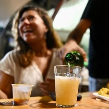 Dia da Cerveja é comemorado em bares da capital baiana