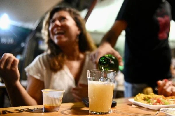 Dia da Cerveja é comemorado em bares da capital baiana