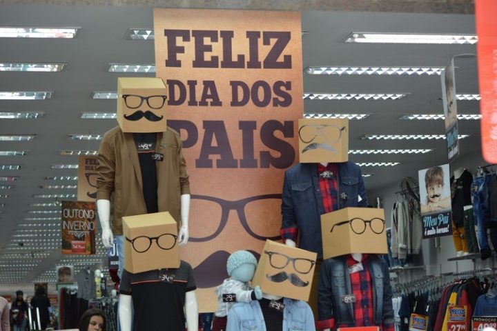 Dia dos Pais: vendas devem crescer 8% na Bahia e comércio pode faturar até R$ 4,4 bilhões