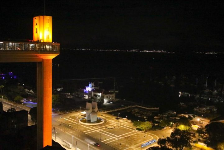 Monumentos de Salvador recebem iluminação cênica especial em agosto