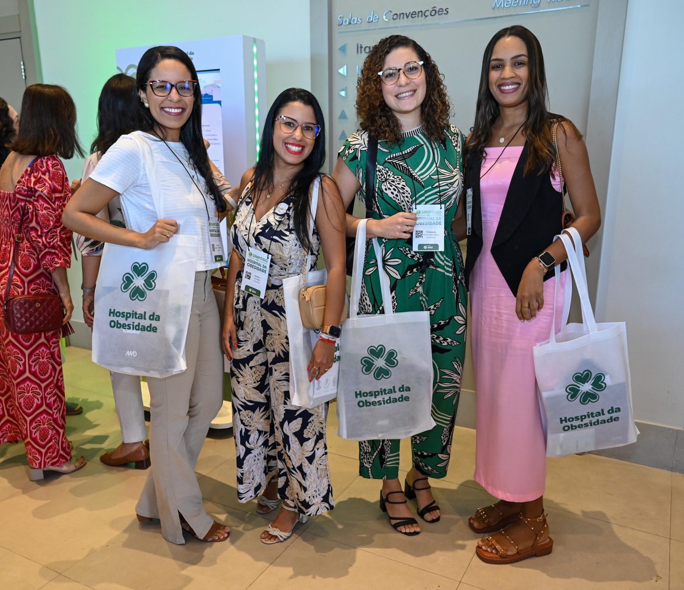 Paloma Pimentel, Daniela Oliveira, Fernanda Hellen e Caroline Sodré