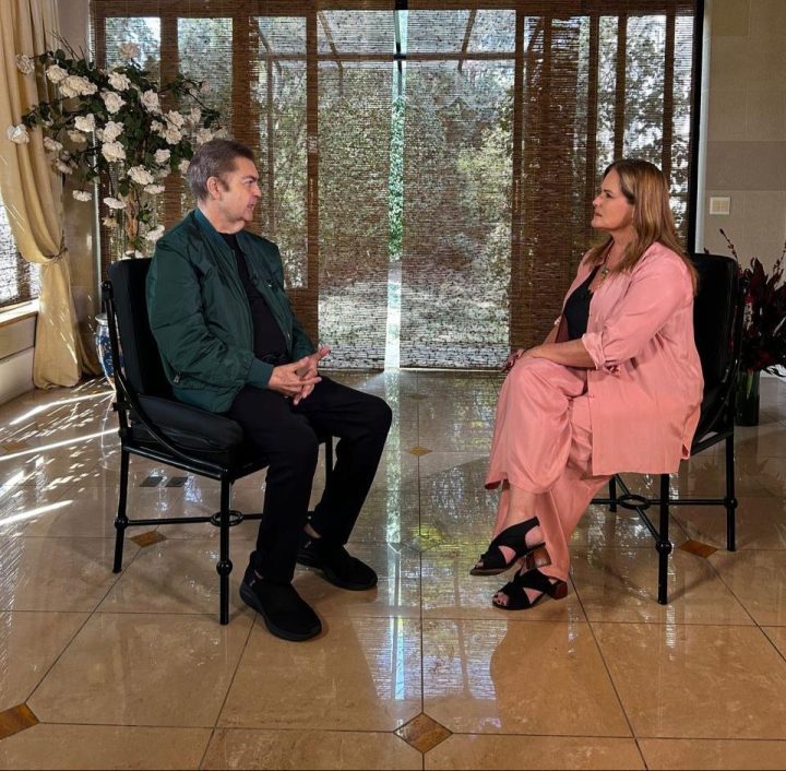 Faustão grava entrevista ao Fantástico para homenagear Silvio Santos