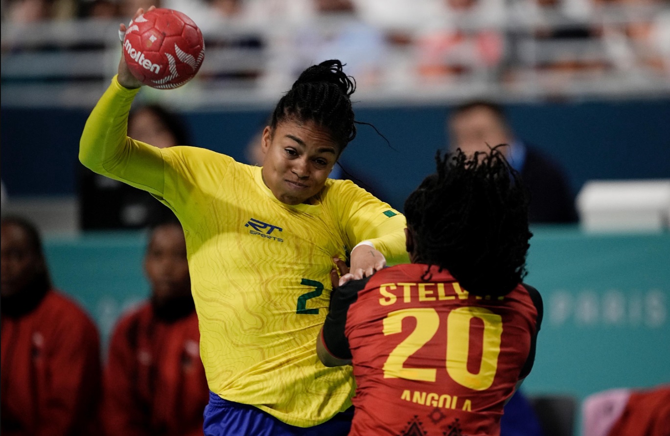 Brasil vence Angola e avança às quartas do handebol feminino em Paris