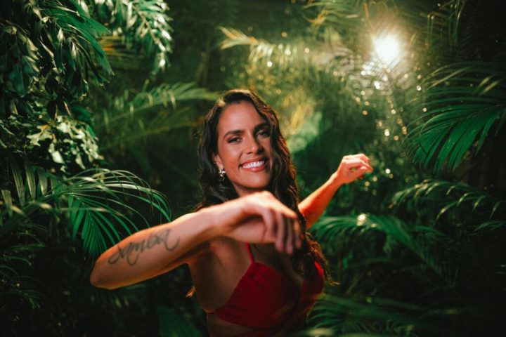 Ju Moraes revela detalhes de apresentação do Sambaiana no Rock in Rio: ‘Fãs vão cantar do início ao fim’