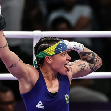 Paris-2024: Brasil tem desafios no surfe, boxe, futebol feminino e ginástica neste sábado (3)