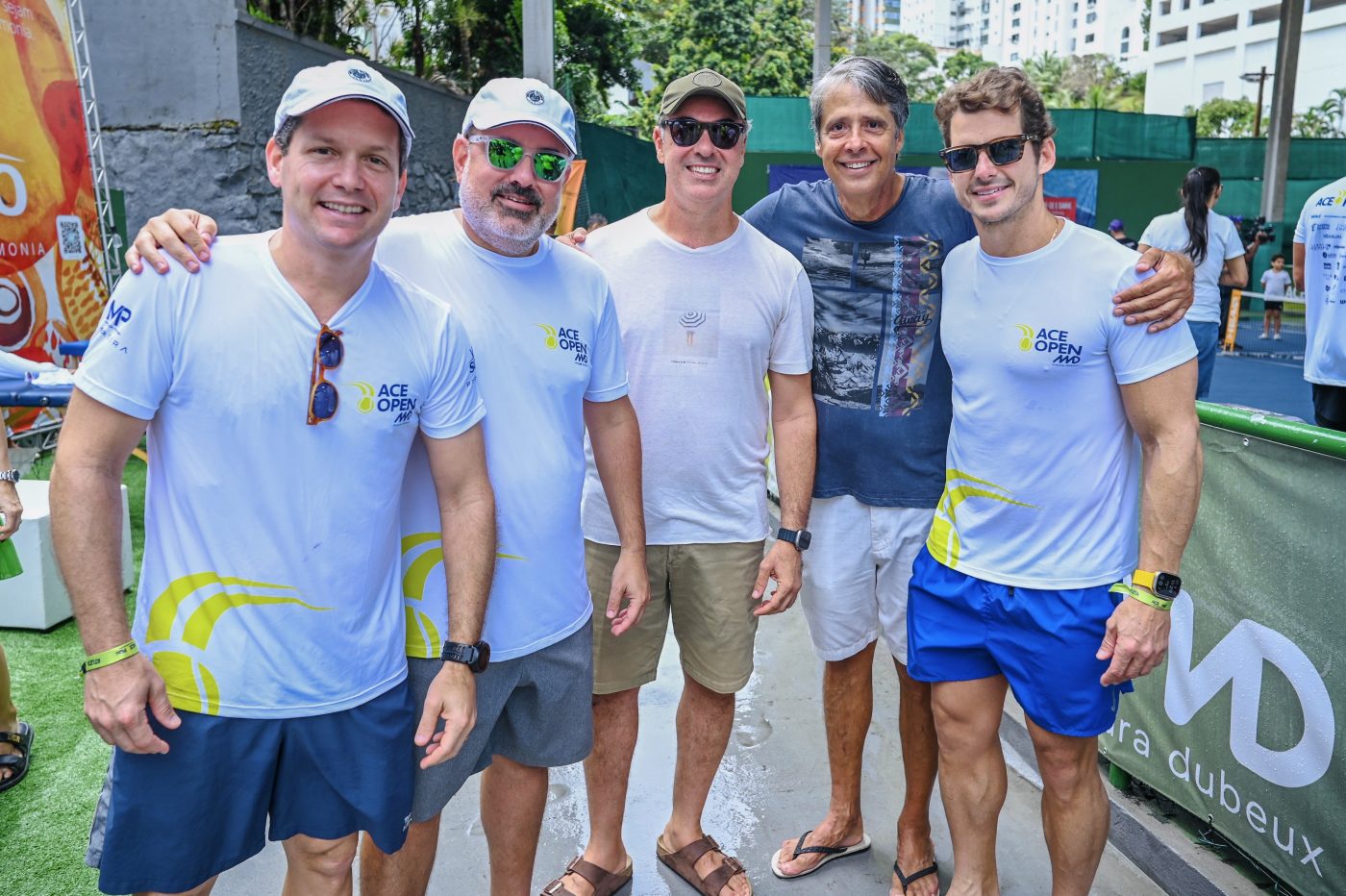 Fábio Vaz, Beto Serravalle, João Sandoval, Luiz Claudia e Lucas Pedreira