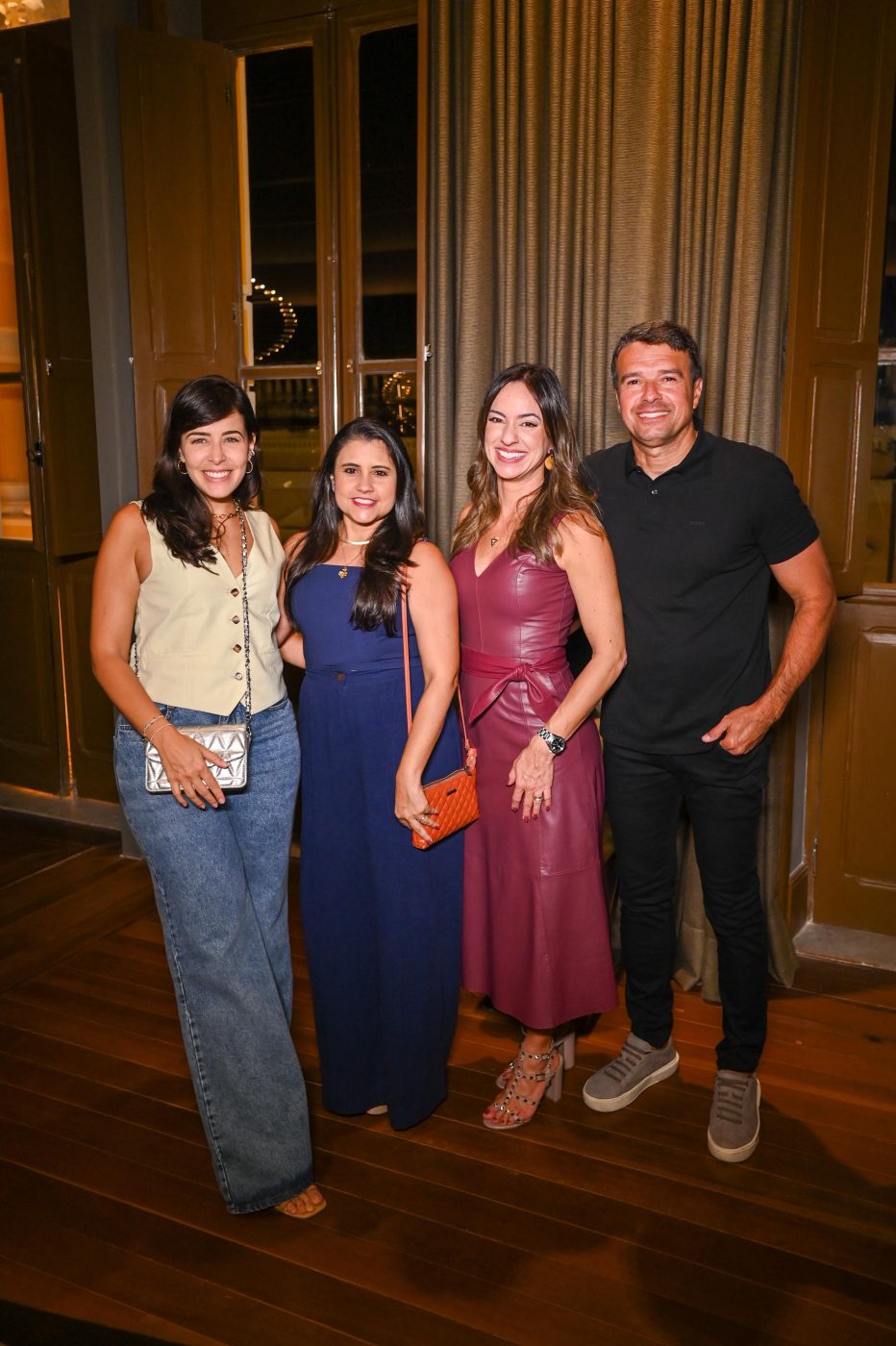 Raissa Pedreira, Michele Freire, Claudia e Adilson Galvão