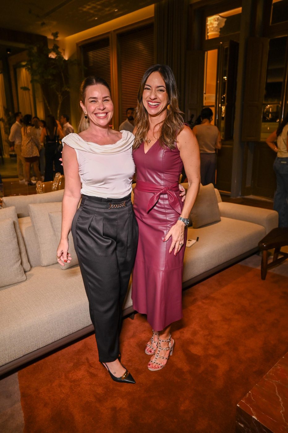 Fabiane Lessa e Claudia Galvão