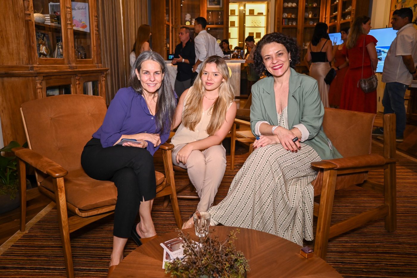 Angela Figueiredo, Mirelle Pinheiro e Mila Rodrigues