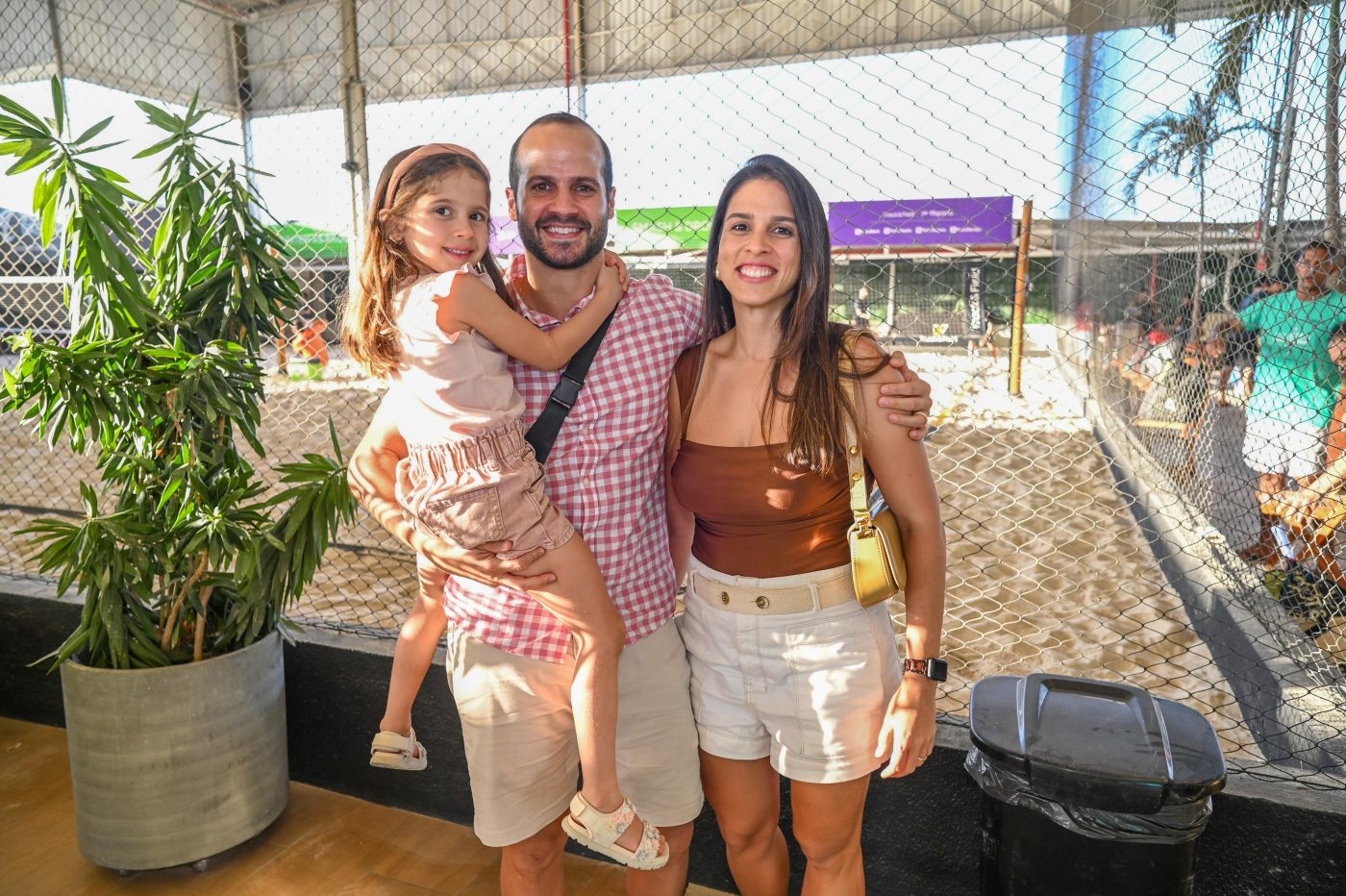 Matheus Brazileiro, Bianca Moreno e Malu Moreno