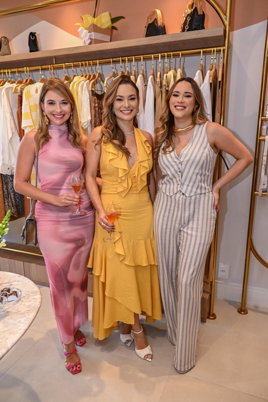 Thaís Marcolini, Lívia e Júlia de Moraes