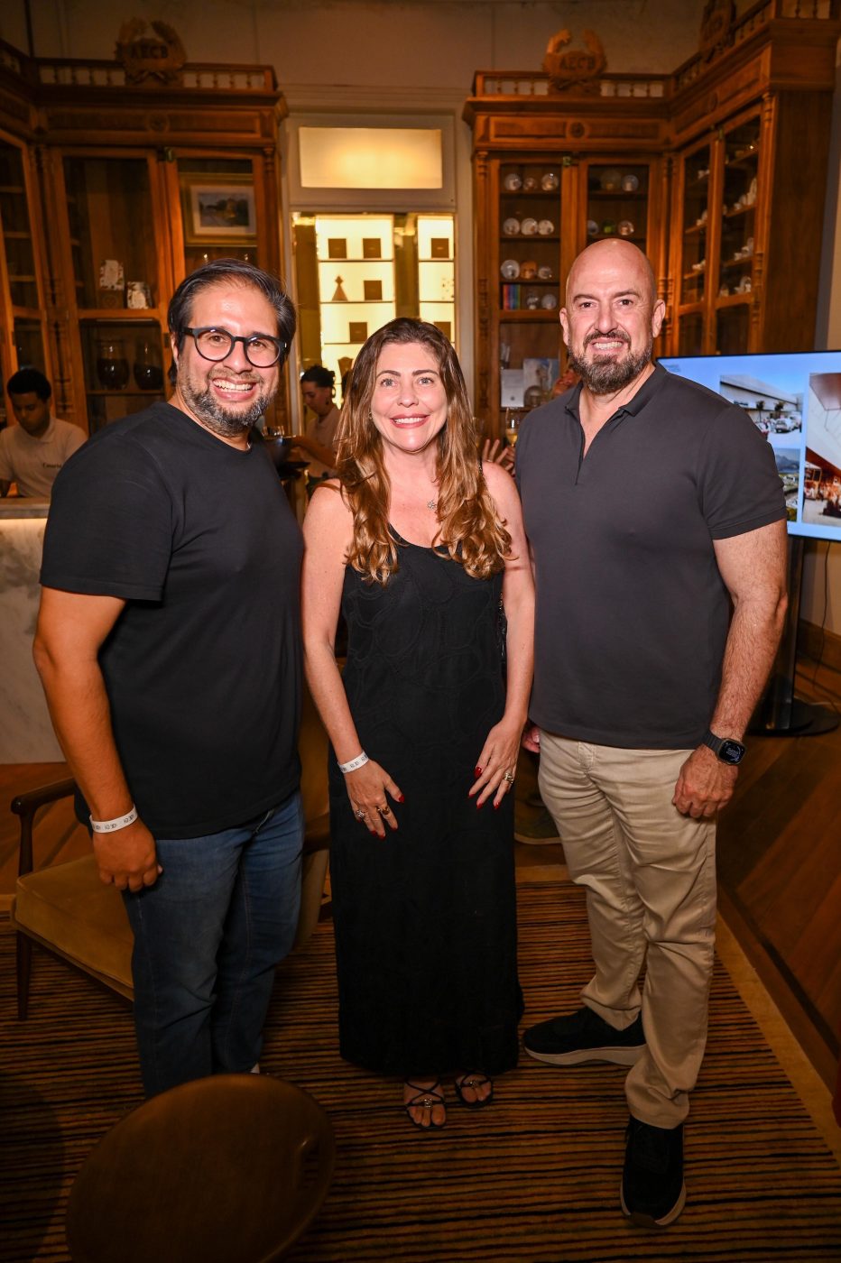 Adriano Guedes, Fernanda Milcent e Mauricio Lins