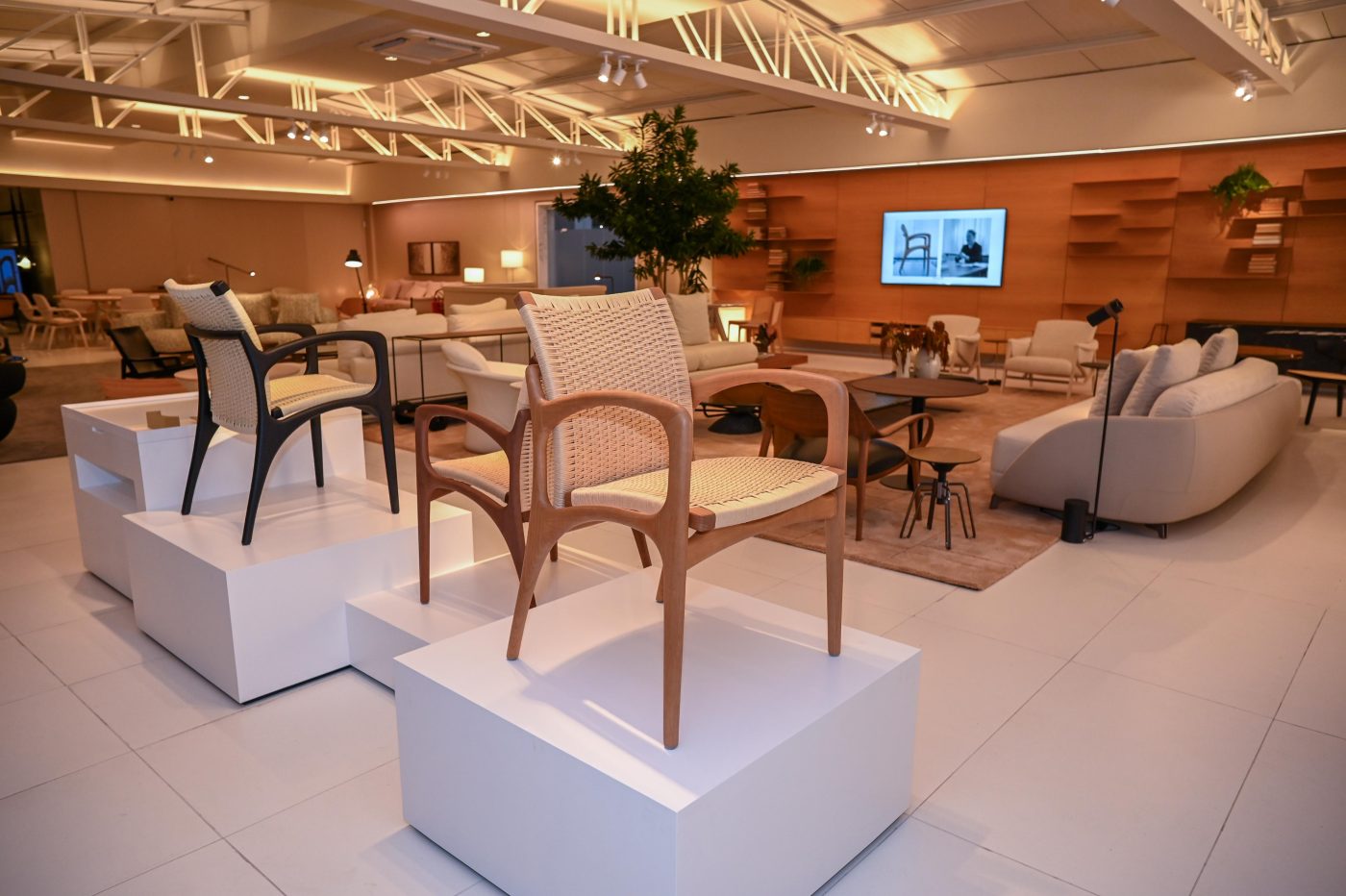 Home Design recebe Jader Almeida