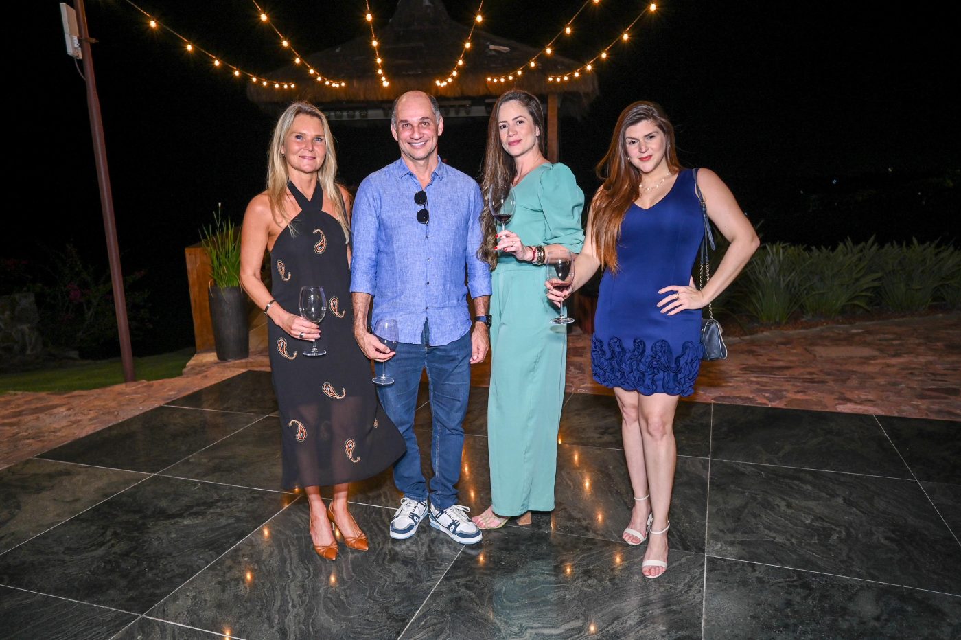 Priscila Wiederkehr, José Azevedo, Gabriella Falcão e Lyara Nilo