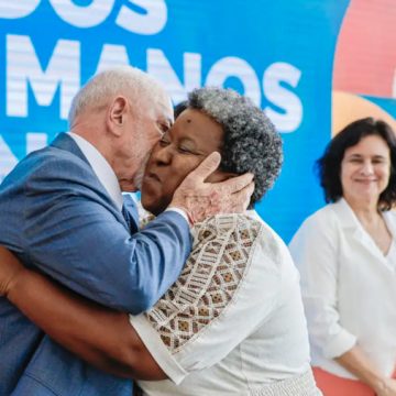 Macaé Evaristo toma posse como ministra dos Direitos Humanos