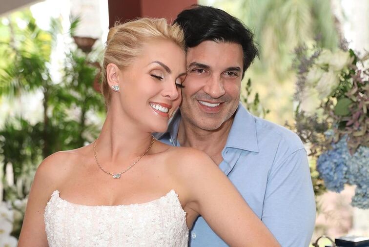 Ana Hickmann compartilha novos cliques da festa de noivado com Edu Guedes e declara: “Ansiedade para o nosso casamento”