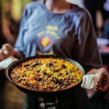 Vá à Espanha sem sair de Salvador: confira três lugares para comer uma clássica paella