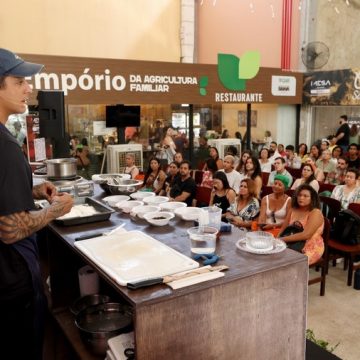 Mesa ao Vivo celebra a alta gastronomia baiana e nacional no Mercado do Rio Vermelho