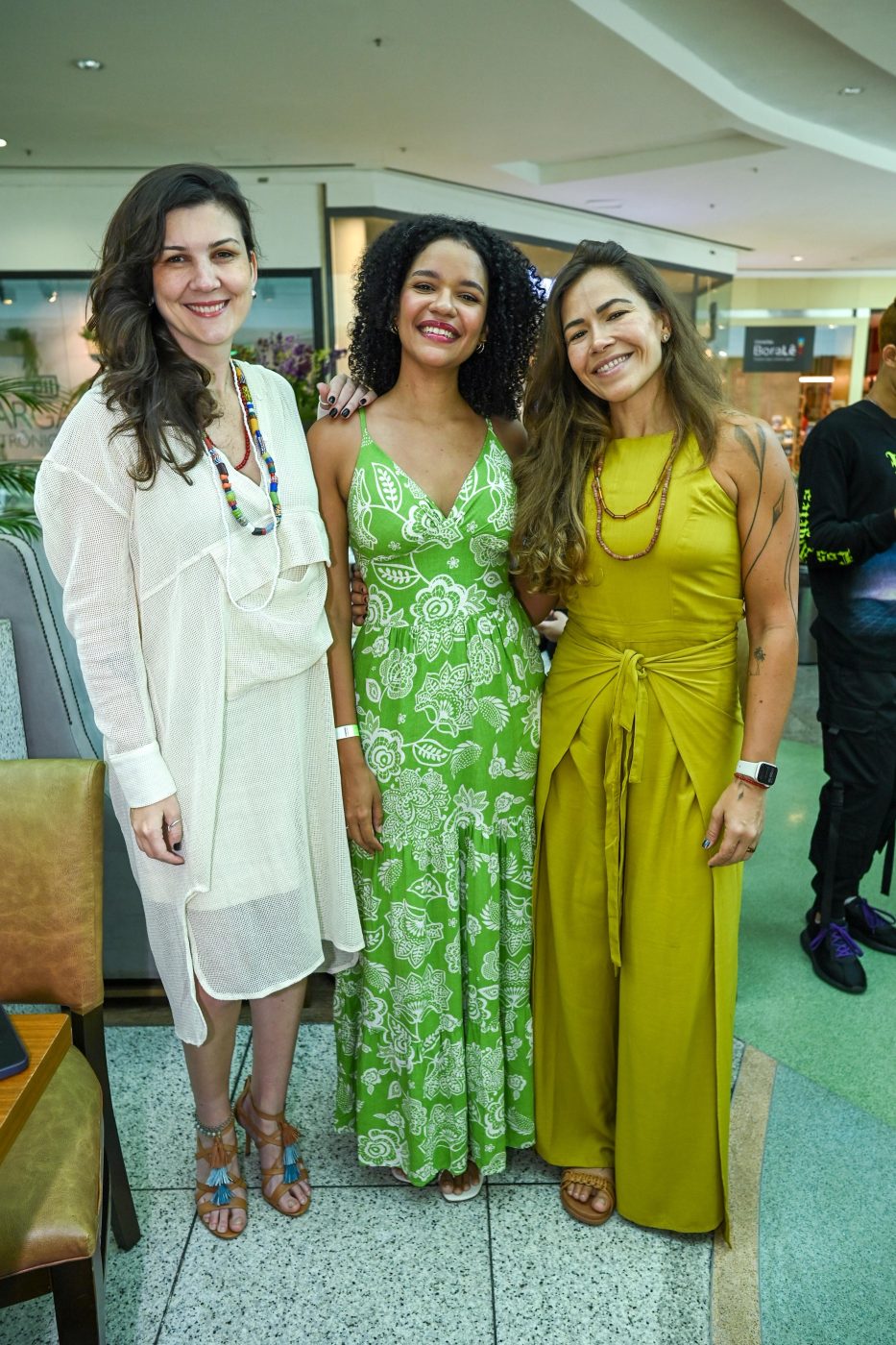 Ariane Roquete, Taine Silva e Fernanda Luz