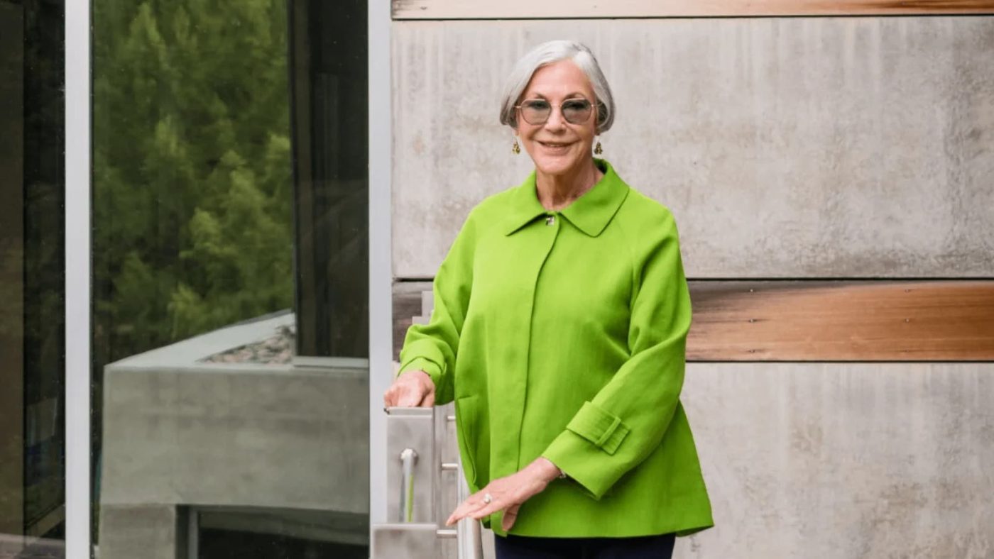 Alice Walton, filha do fundador do Walmart, ultrapassa herdeira da L’Oréal e se torna mulher mais rica do mundo