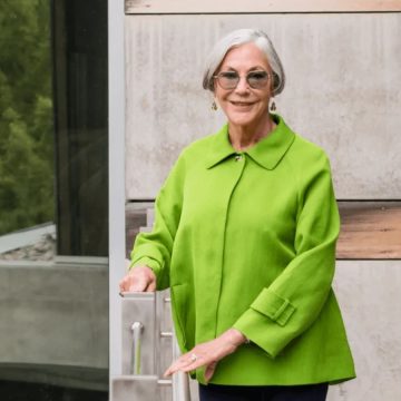 Alice Walton, filha do fundador do Walmart, ultrapassa herdeira da L’Oréal e se torna mulher mais rica do mundo