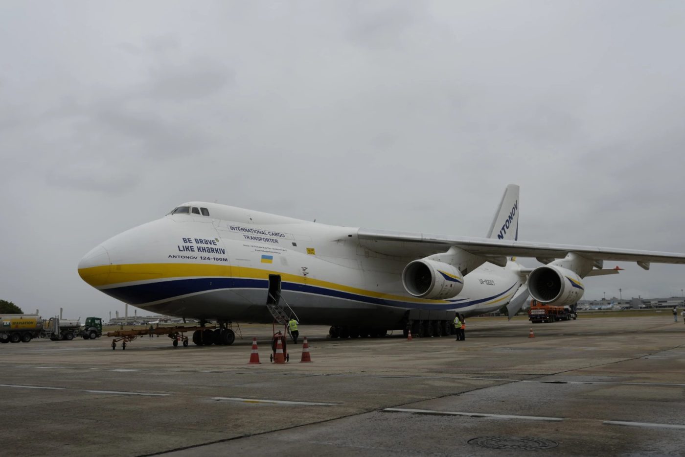 Antonov AN-124: aeroporto do Rio recebe o maior avião de cargas do mundo; veja fotos