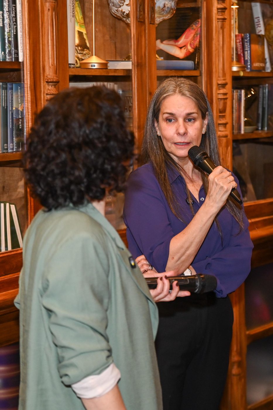 Mila Rodrigues e Angela Figueiredo