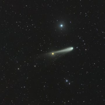 ‘Cometa do Século’ pode ser visto em todo o Brasil nesta sexta-feira (27)