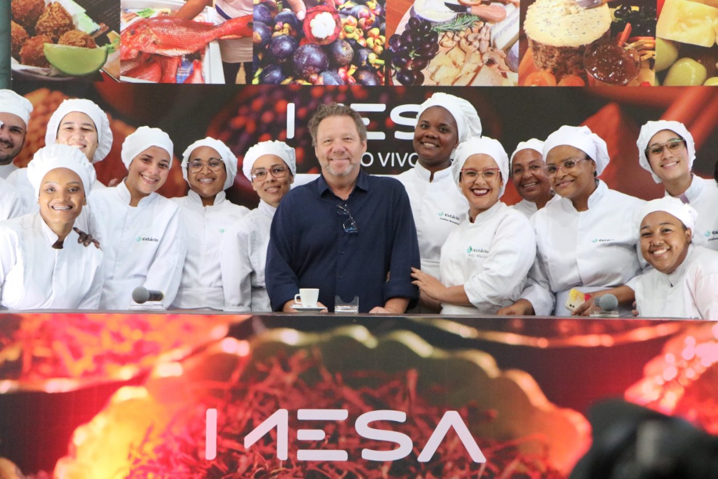 Chef Claude Troisgros encerra o Mesa ao Vivo Bahia com casa cheia no Mercado do Rio Vermelho