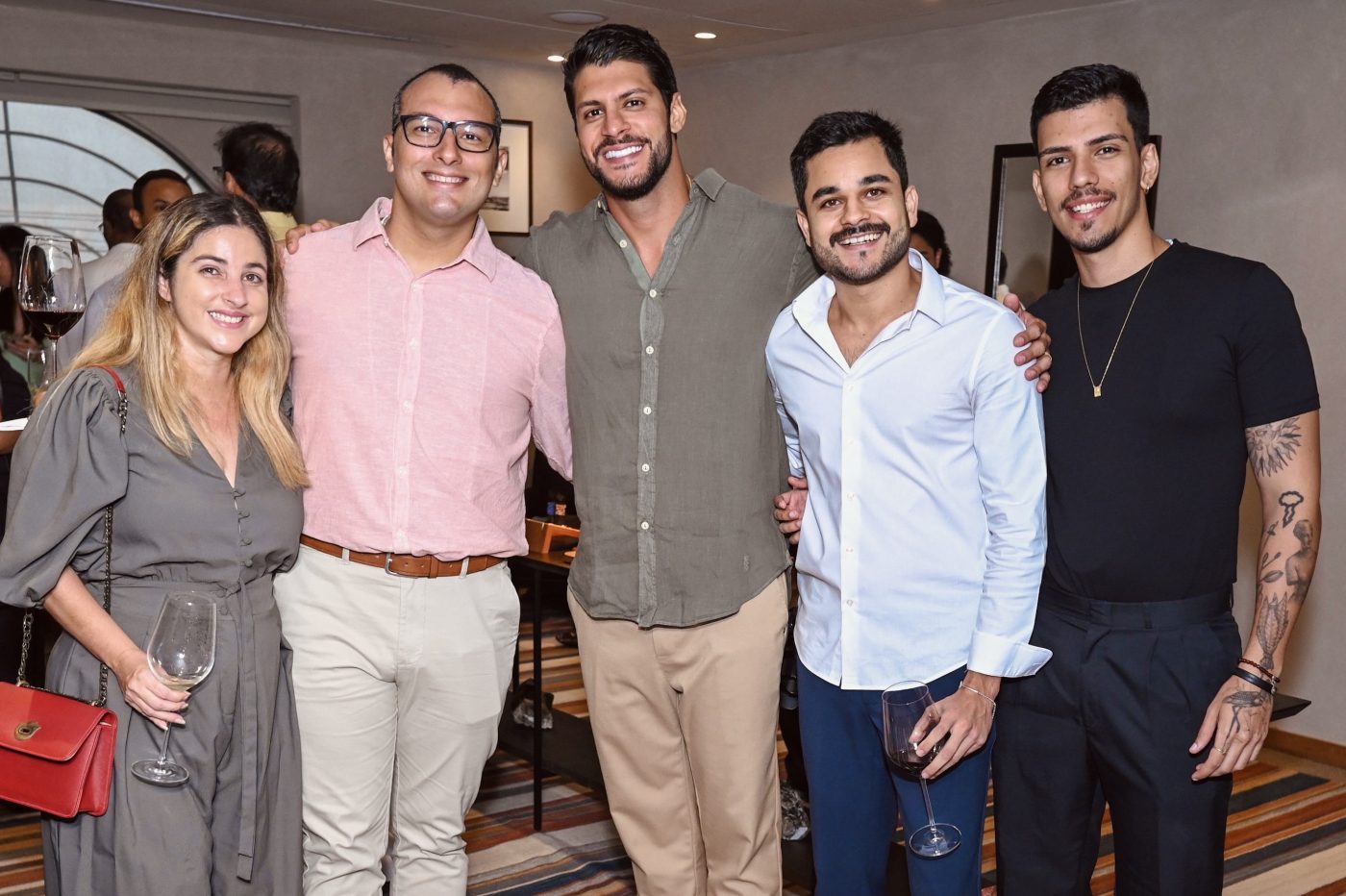 Carol Frazão, César Dias, Plínio Simões, Lucas Alves e Marcos Nascimento