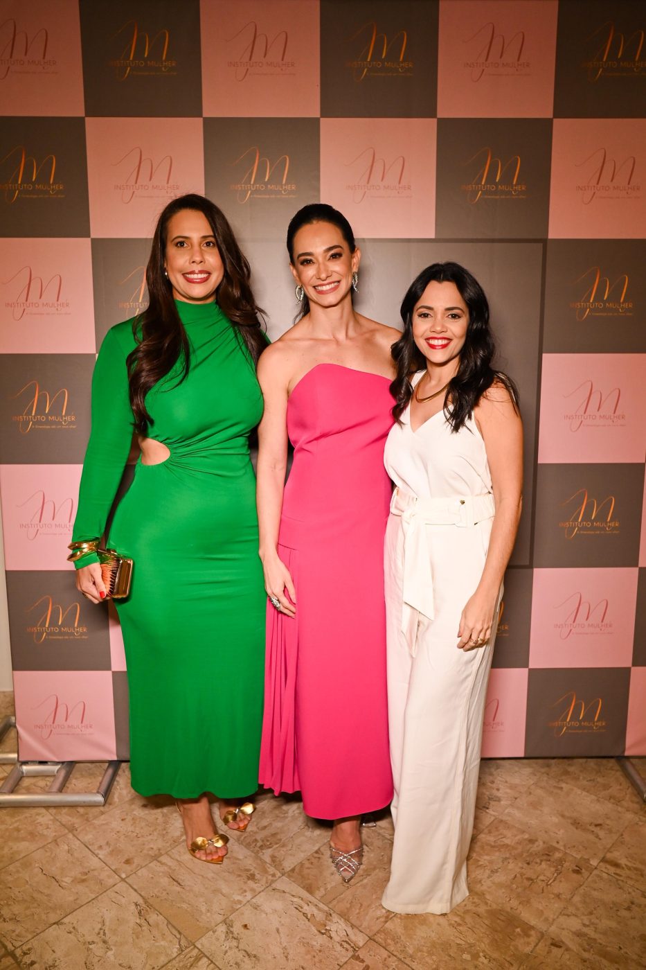 Mariele Crespo, Fernanda Medeiros e Caroline Lima