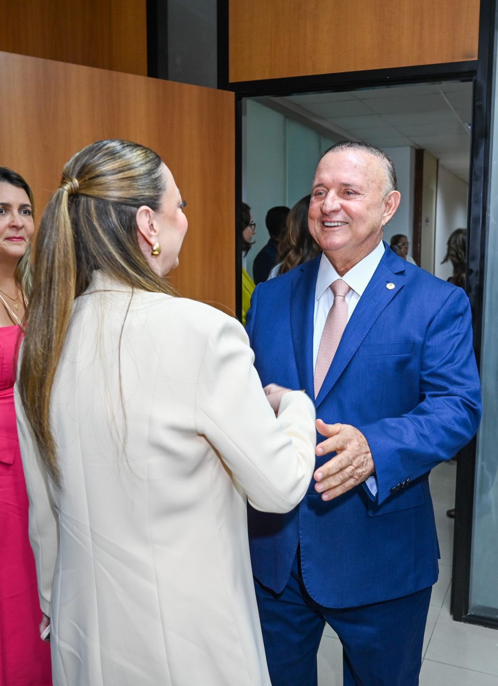 Isabela Suarez e Adolfo Menezes