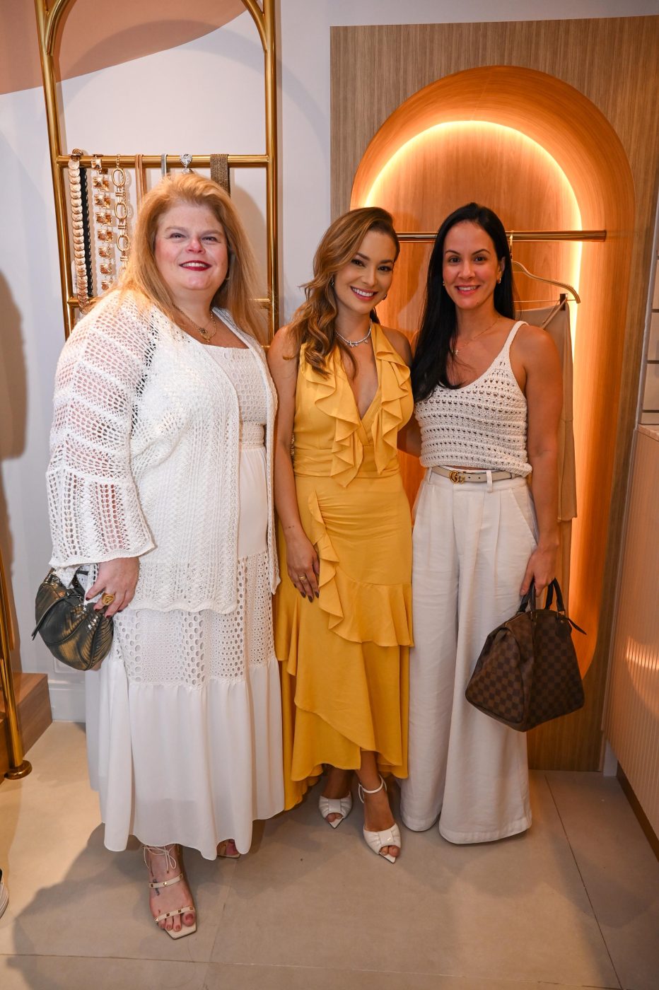 Jacky Lebram, Livia de Moraes e Nanda Lebram