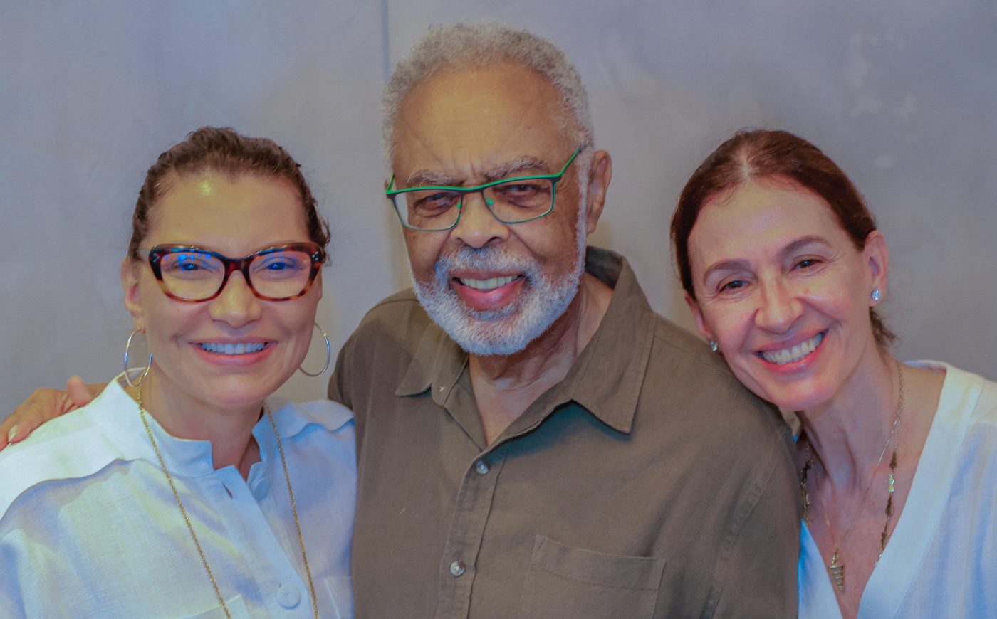 Flora Gil e Janja discutem G20 Social durante café da manhã com Gilberto Gil no Rio de Janeiro