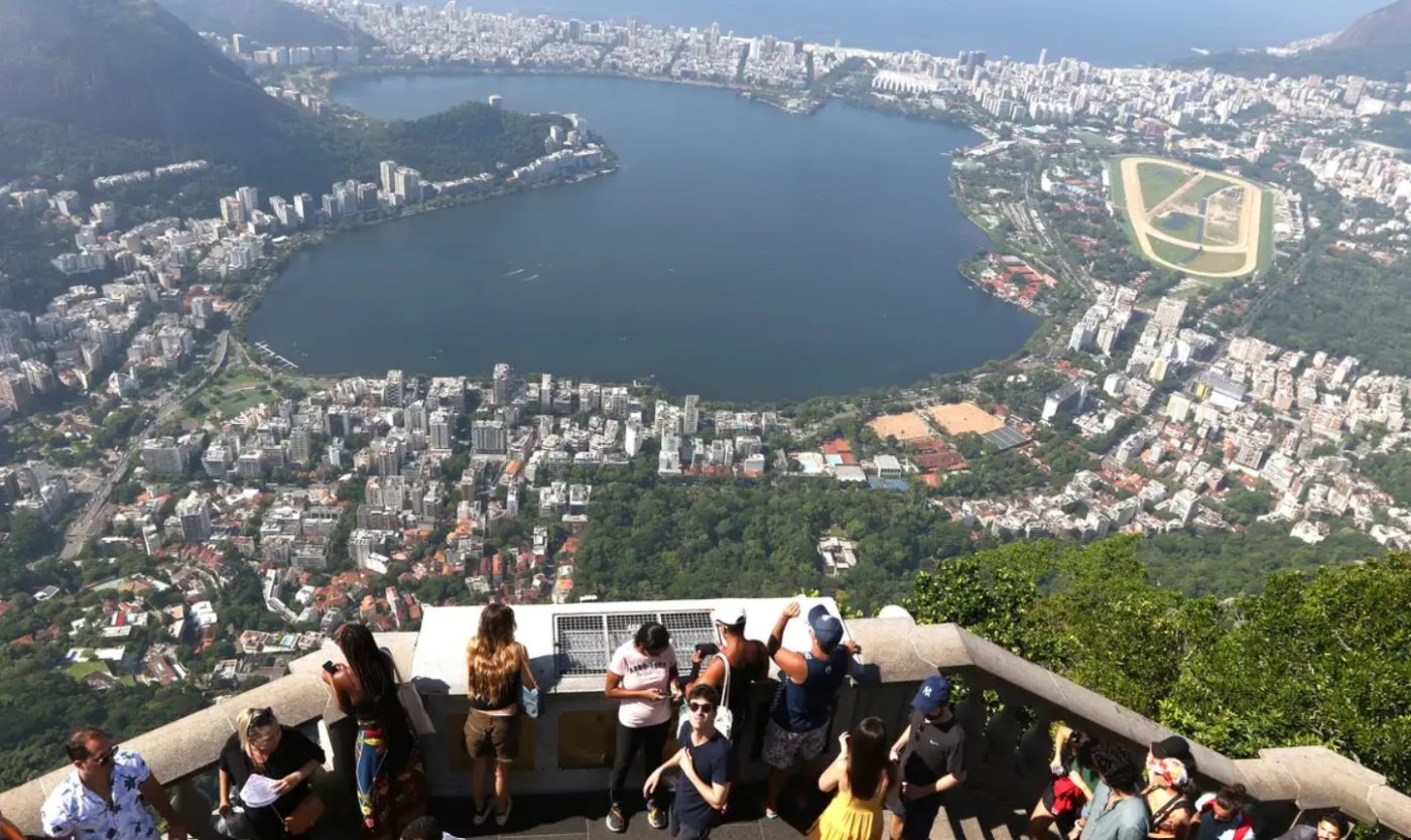 Turistas estrangeiros já gastaram R$ 26 bilhões no Brasil em 2024