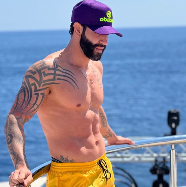 Gusttavo Lima comemora 35 anos em iate com diárias a partir de R$ 1,2 milhão; veja fotos