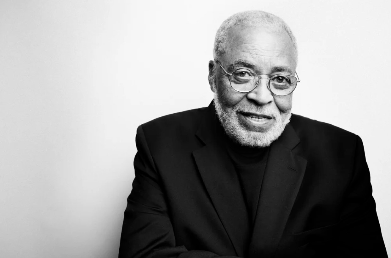 Mufasa e Darth Vader: James Earl Jones, uma das vozes mais marcantes de Hollywood, morre aos 93 anos
