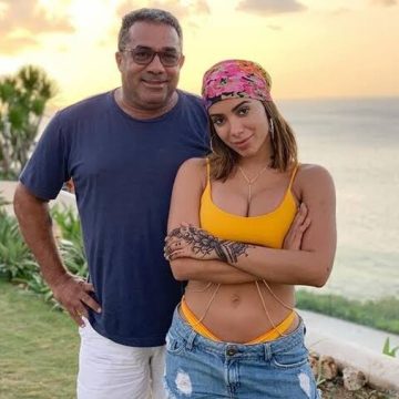 Pai de Anitta faz tatuagem em homenagem à artista: “Marquei ela pra sempre”